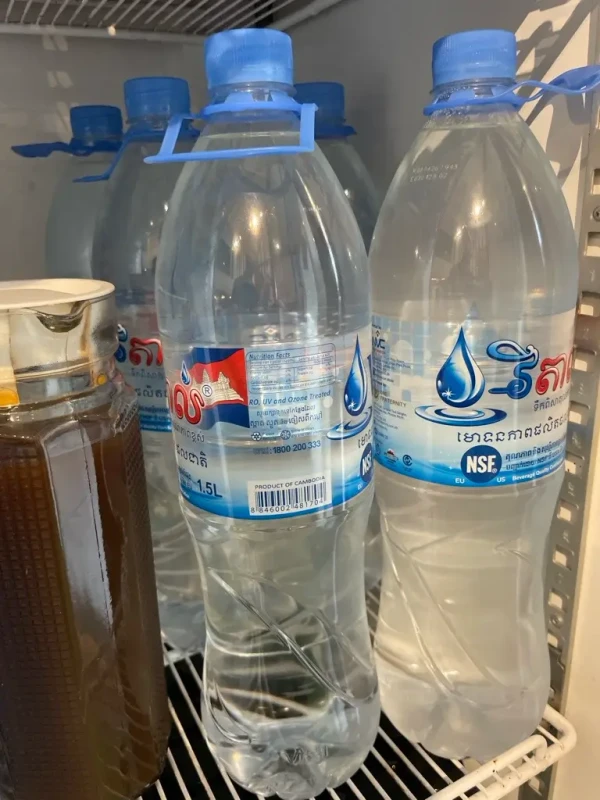 ទឹកសុទ្ធដបធំ