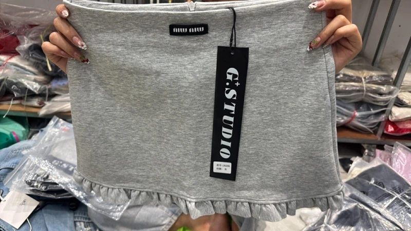 mui skirt