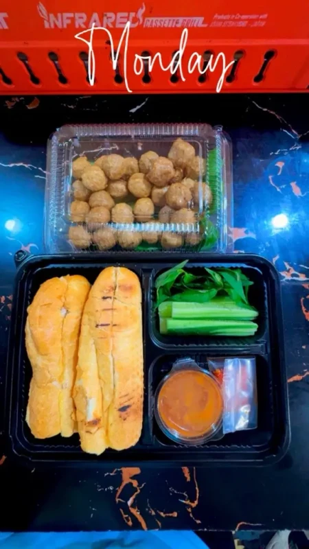 ប្រហិតសាច់គោចៀន+នំបុ័ងប័រ