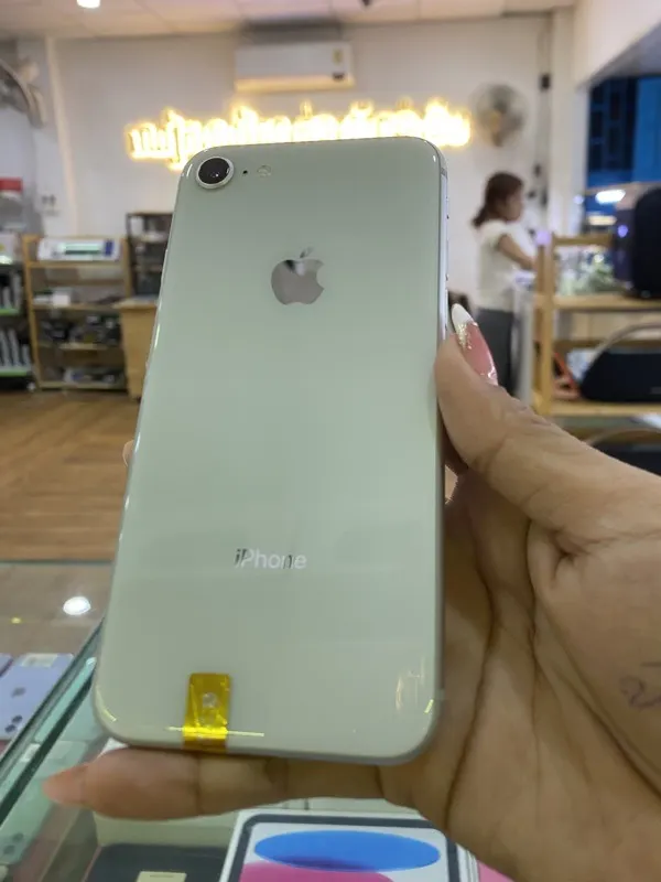 IPhone 8