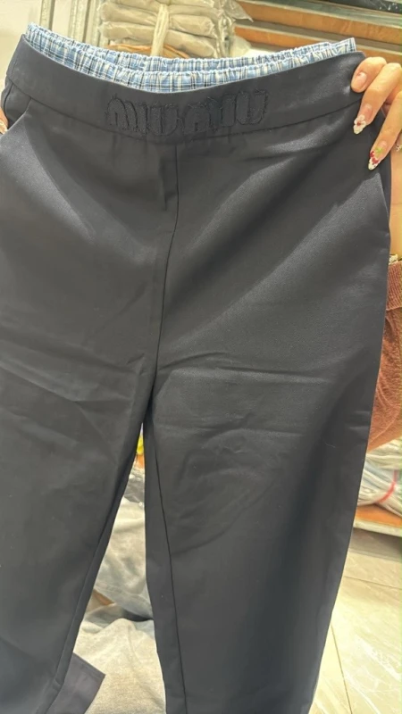 miu pant