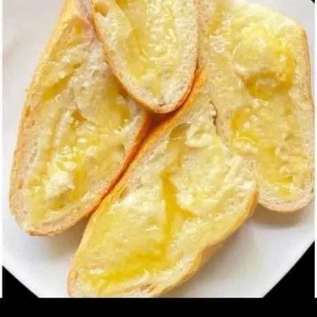នំបុ័ងអាំងប័រ