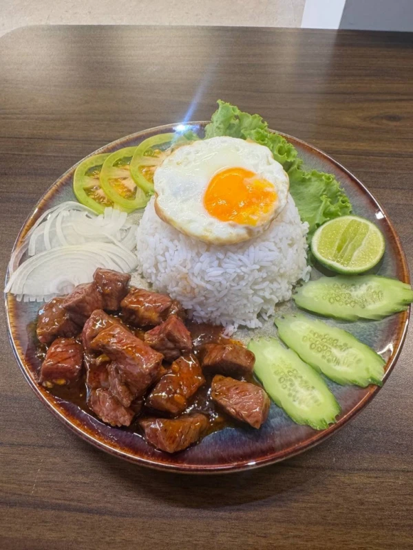 បាយឡុកឡាក់សាច់គោអូស្រ្ដាលី