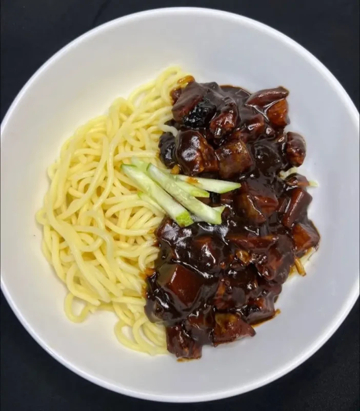 មីចាចាំង