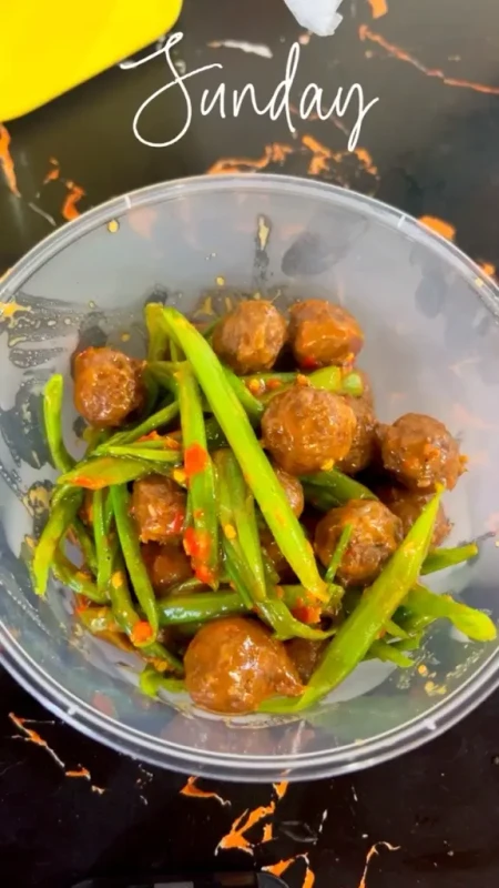 ប្រហិតសាច់គោឆឹងត្រកួន