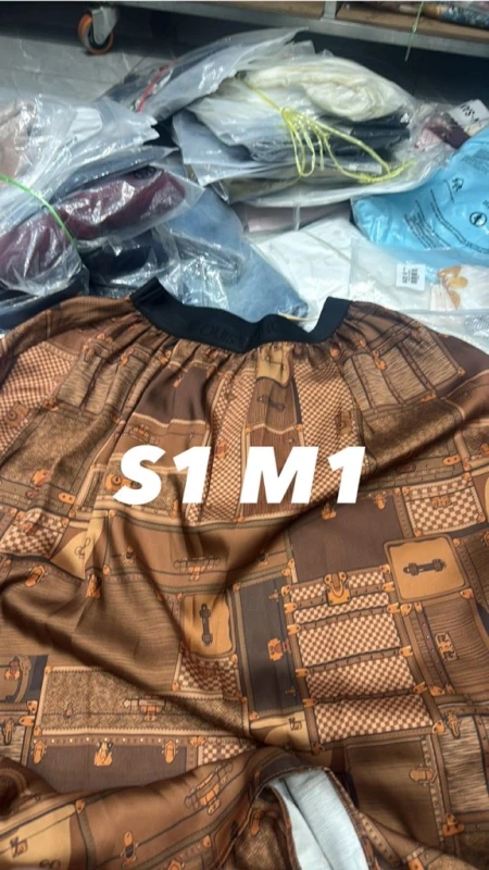 lv skirt