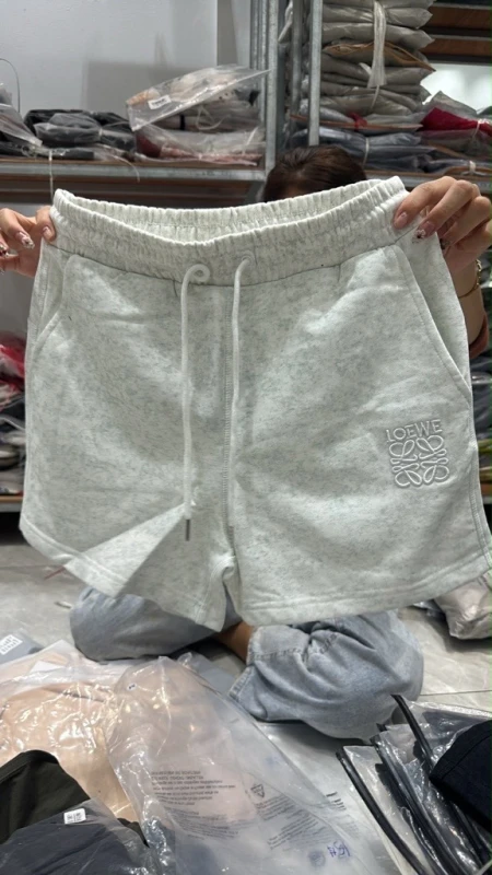 ខោខ្លី lowe